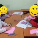 책에 빠져드는 구연동화 이미지