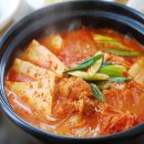 생생김치찌개 이미지