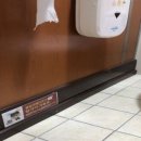 1-4 공중화장실 이미지