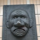 약수역내 탈 이미지