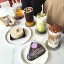 어썸레이크(Awesome Lake) | 안성 오렌지커피가 맛있는 신상카페, 어썸레이크에서의 여유로운 하루