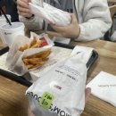 맘스터치 제3기숙사점