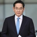 "삼성전자, '흑자' 메모리엔 성과급 600% '적자' 파운드리는 최대 100% 제시"﻿ 이미지