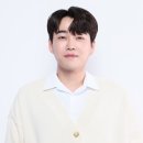 한국장애불우 사회복지회 | 가수 황영웅, 팬들과 함께한 따뜻한 나눔…장애 아동·청소년 위해 150만 원 기부