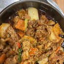 쌈마루 - 통영시 | 쌈마루 제육볶음