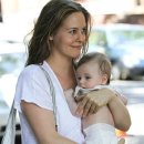 아기천사 이미지