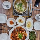 하윤황태앤코다리 | 사천읍 해물찜 통문어가 들어간 맛깔난 곳이에요!