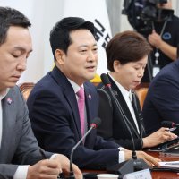 ‘돌려차기 발언’에… 장동혁, 친한계와 징계 내전