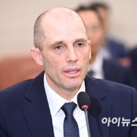 로저스 쿠팡 대표 "3370만 계정 유출, 미 개인정보법상 신고 대상 아냐"