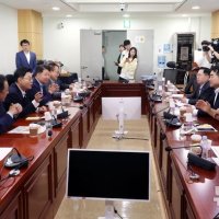 국힘 개혁파 "장동혁 사퇴해야…전국적 재선거에 반대"