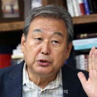 김무성 “박근혜, 이명박과 만나고 유승민과도 화해해야” [특별인터뷰]