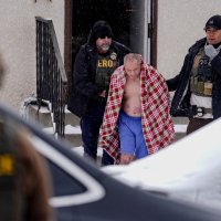 “영하 10도에 반나체로 끌려나와”…美 이민단속국 또 과잉단속 논란