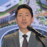 [속보] 오세훈 "혁신비대위 조기 출범 요청…새로 선대위원장 모셔야"