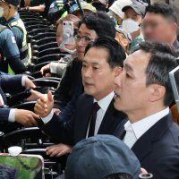 개표소 봉쇄 시위대 수천명대로 확대…국힘 김민수 “내일일은 청와대로”