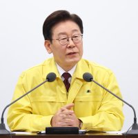 [속보] 이 대통령 국정 지지율 65%…민주 46%, 국힘 19% [한국갤럽]