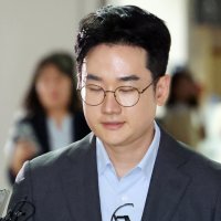 "색깔 잘 남게 녹차라테로"…정이한 '음료 투척 자작극' 치밀한 준비