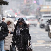 "퇴근 빙판길 조심하세요"…수도권 눈