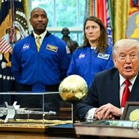 UFO 정체는?…트럼프 "조종사들, '믿지 못할 것들 봤다' 말해"