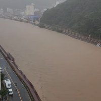 거제서 시간당 124.5㎜ 극한 폭우…20여명 고립·침수 피해