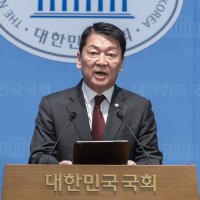 연일 ‘한동훈 때리기’ 나선 안철수 “창당할 때 ‘친한계 렉카’는 배제하길”