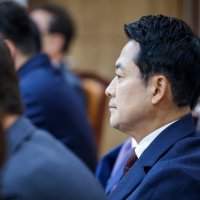 국힘 최고위 “대표 당장 사퇴”…‘오·한·이’ 연합 움직임에 내홍 전면전 치닫나