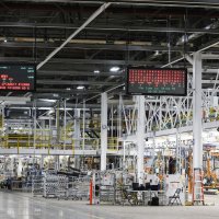 2차대전 이후 초유 상황…미 전쟁부, 자동차 공장서 무기 생산 협의