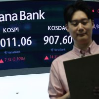 미국 국채 5.3% 쇼크···금리 폭탄, 누가 맞나?