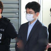 ‘피습 자작극’ 정이한 전 부산시장 후보, 다음 달 15일 첫 재판
