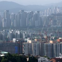 5년 전 저금리 막차 탄 '영끌족' 이자폭탄…"3억 주담대 원리금 연 950만원↑"