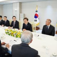 李 "돼지 눈엔 돼지" 국힘 직격…반도체 프로젝트 부정 여론 차단