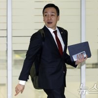 김민수 "난 뒤통수 치는 사람 아냐, 북갑 출마 안 해…진종오 제명감"