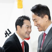 서울 민심 흔들리자…오세훈, 장동혁에 “계엄 절연해야” 나경원 “훈수 정치 비겁”
