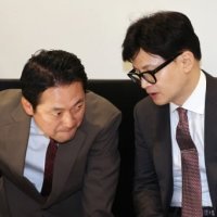 재심 안 한다는 한동훈, 기회준다는 장동혁···국힘, 갈등 '최고조'