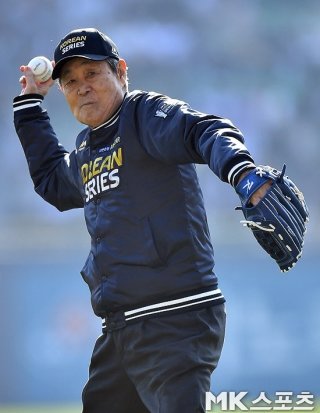 어우홍 전 감독 야구 커리어