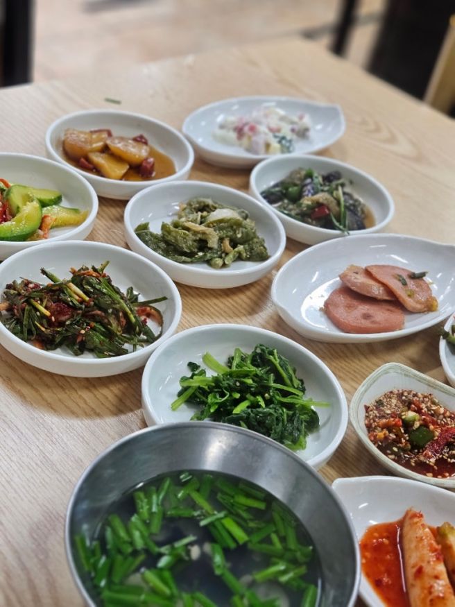 울산 중구 아침 밥집 새벽시장 정식 맛집 이모네식당