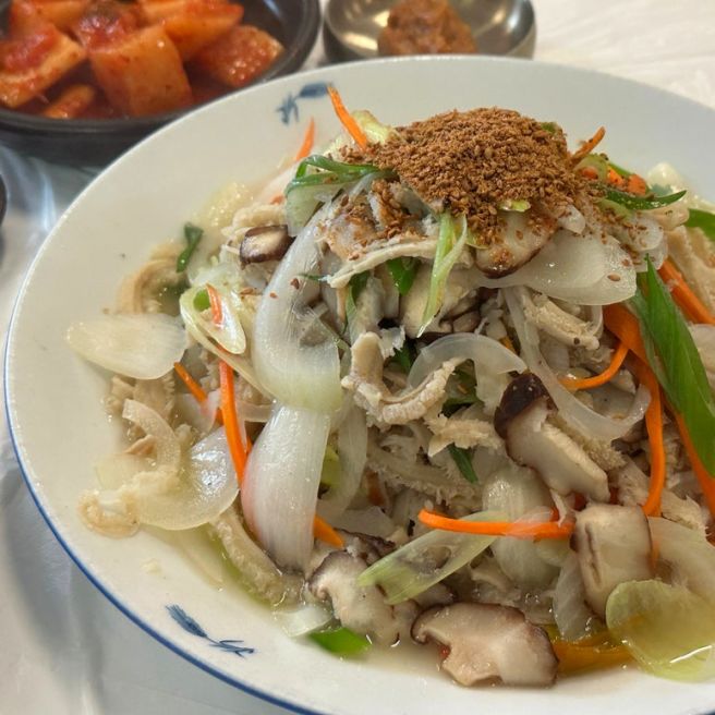 부여여행 아이랑 가볼만한 식당 2곳 - 장원막국수, 왕곰탕
