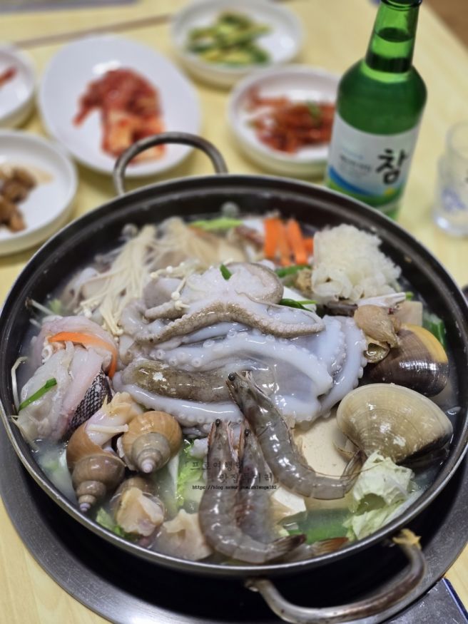 영주역 맛집 소주 한잔하기 좋은 해물탕 노포 동방식당
