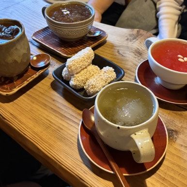 종로 카페 | 부모님의 20년 단골 전통찻집, 인사동의 터줏대감 : 지대방