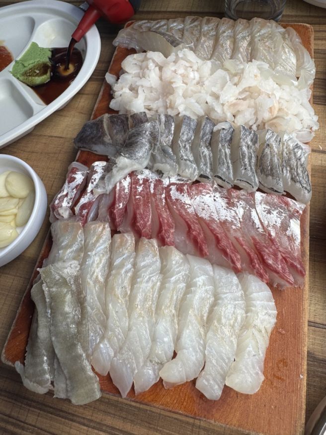 [전라도 광주] 득량만 횟집, 자라봉국밥,츄룹,심야연담_너무 맛있어서 취하지도 않음 (feat. 광주 증맬...