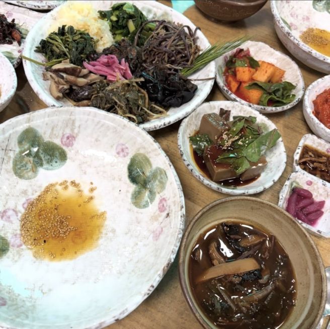 [속초]산이 품은 맛을 박금순 여사님의 손맛으로 풀어주는 공간 '점봉산산채'