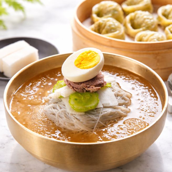 종로 노포 맛집 함흥곰보냉면｜73년 전통 회냉면 찐만두 후기