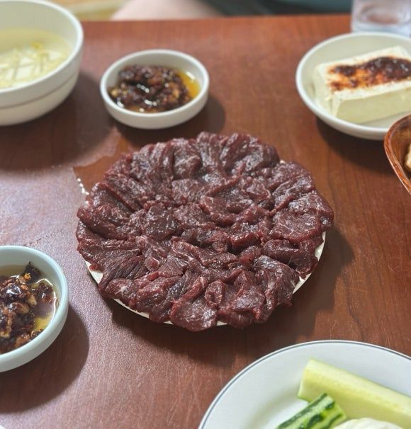 대구 왕거미식당｜더운 날 땀 뻘뻘 흘리며 웨이팅한 대구 뭉티기 맛집