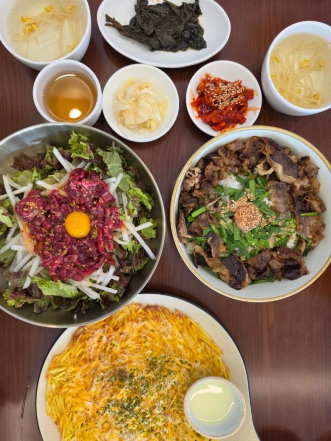 경산 펜타힐즈W 근처 맛집 초원댁 정평점