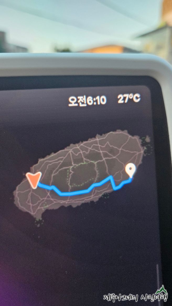 표선 해수욕장 제주도민 맛집 춘자 멸치국수는 1인분에 4천원