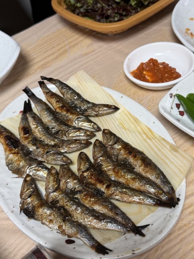 대변항 멸치축제 주차 블루리본 로컬 맛집 "용암할매횟집" 멸치 오마카세 멸치회, 멸치찌개, 멸치구이...