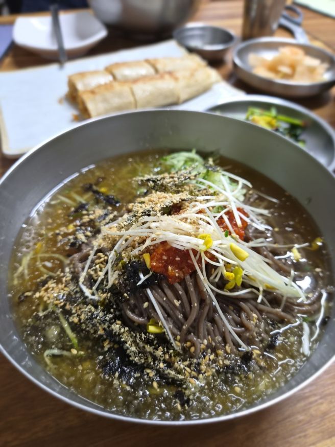막국수의 정석 평창 맛집 '봉평현대막국수'