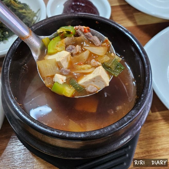 [경산 맛집] 자인시장 근처 가성비 끝판왕 ‘장터식육식당’ 육회비빔밥 리뷰!