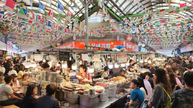 広蔵市場で韓国のリアルを体験しよう！ 광장시장ツアー