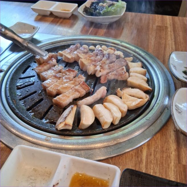 입안 가득 퍼지는 참숯 풍미가 매력적인 부산중구맛집 다녀왔어요