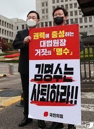 뷰어 이미지
